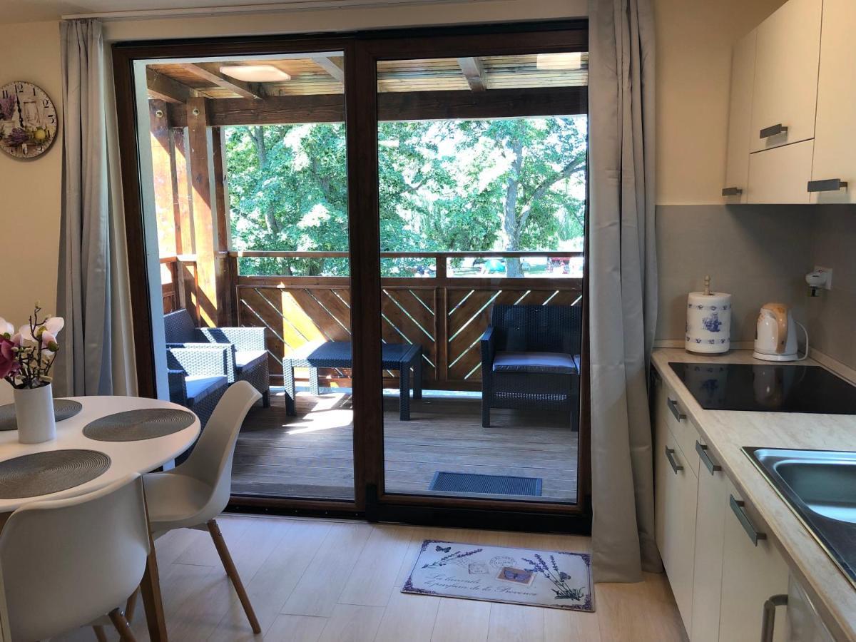 Beachfront Studio Apartman Aparthotel บาลาตอนฟุซเฟอ ภายนอก รูปภาพ