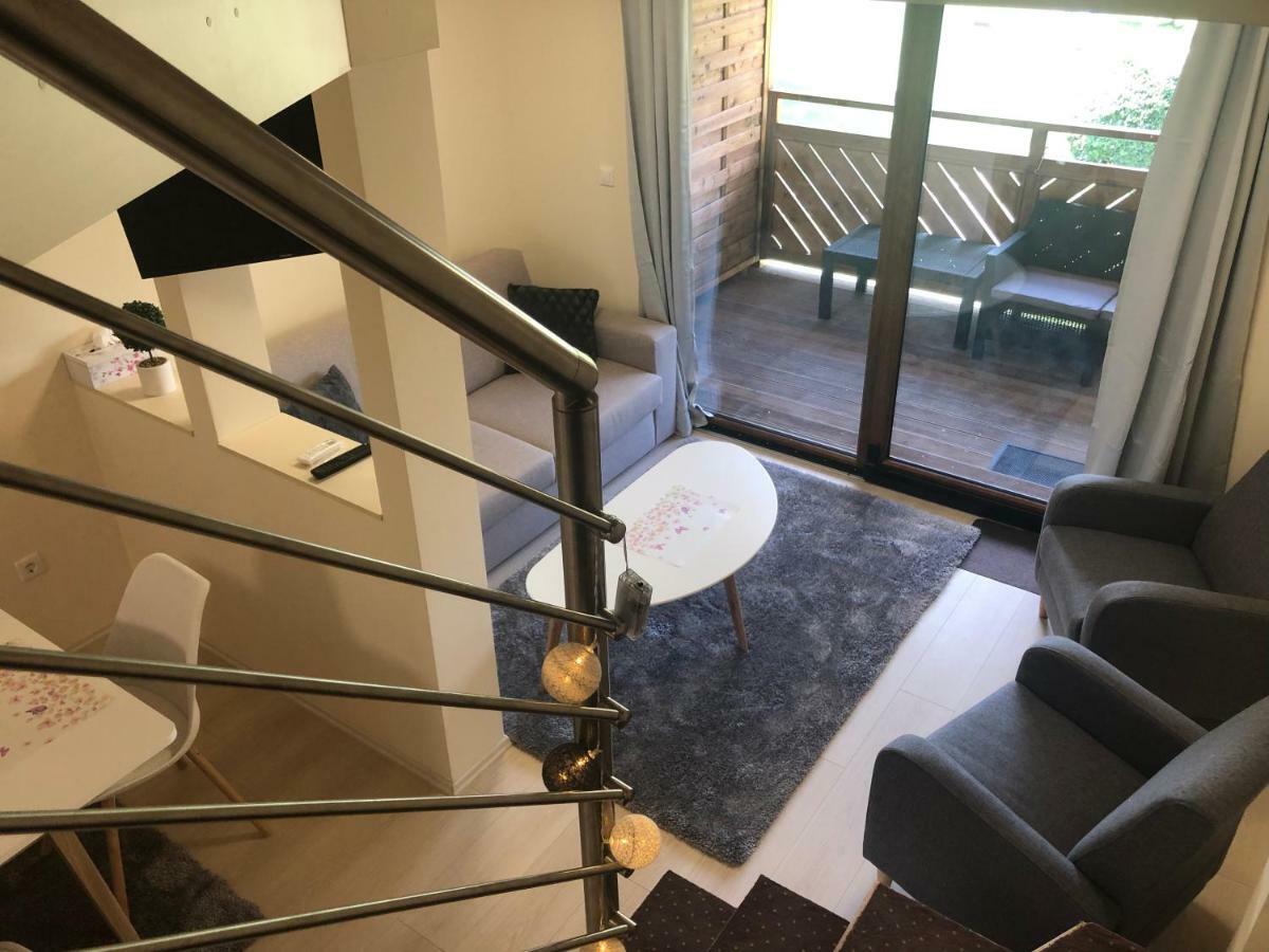 Beachfront Studio Apartman Aparthotel บาลาตอนฟุซเฟอ ภายนอก รูปภาพ