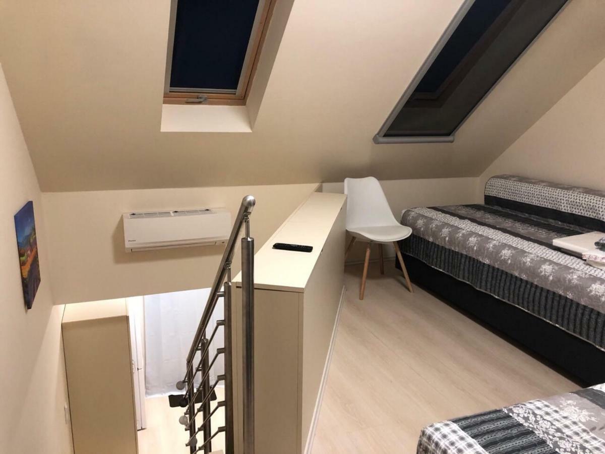 Beachfront Studio Apartman Aparthotel บาลาตอนฟุซเฟอ ภายนอก รูปภาพ